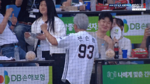 uploaded_6a29d6f9635141.58173054.gif
