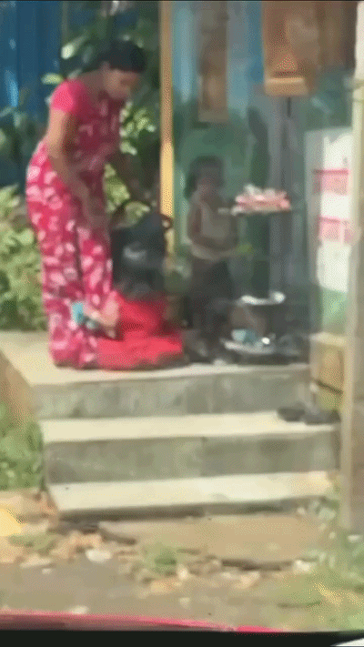 uploaded_6a418df7870593.96269874.gif