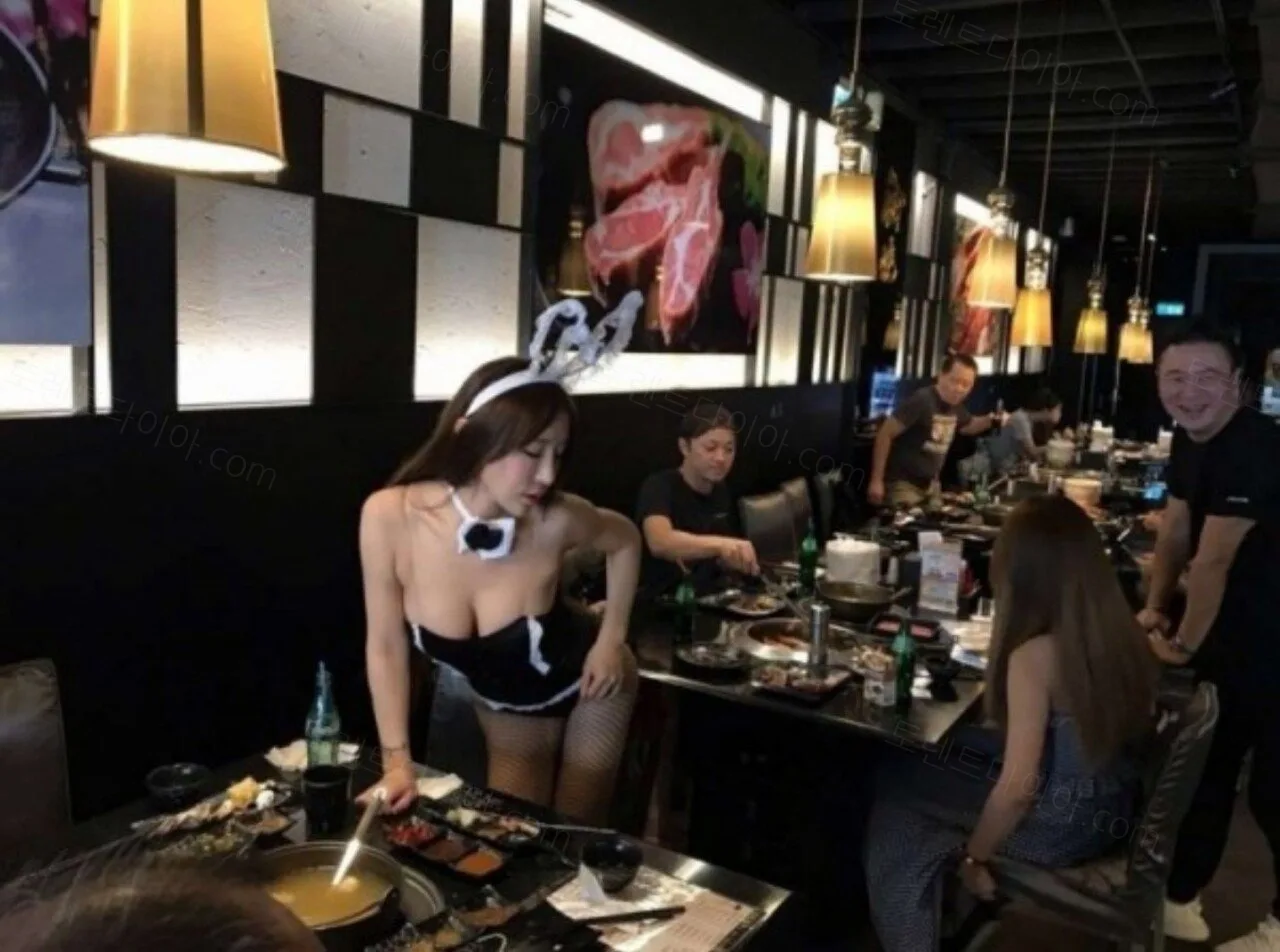 uploaded_6a42d66a805d19.38733320.webp