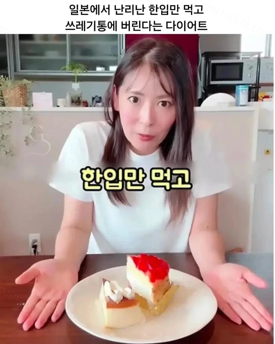 uploaded_6a6fdfaed2dd65.15886041.webp