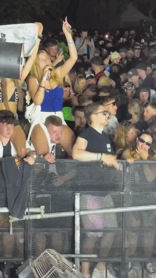 uploaded_6a98b51e670938.86241815.gif