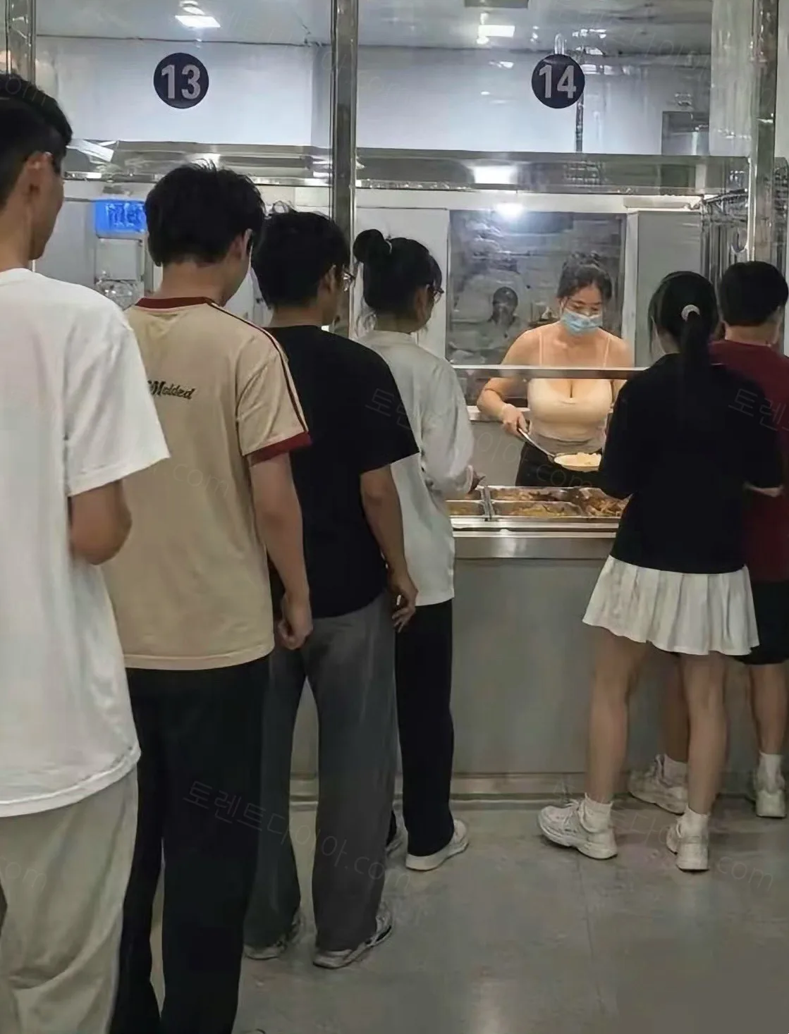 uploaded_6ad53a2fd605d6.74818683.webp